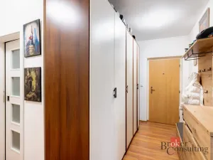 Prodej bytu 3+kk, Praha - Zbraslav, Jiřího Mašína, 82 m2