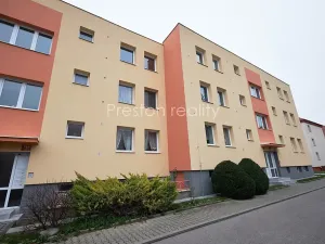 Pronájem bytu 3+1, Praha - Kbely, Žacléřská, 62 m2