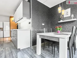 Prodej bytu 3+1, Sokolov, Jelínkova, 67 m2