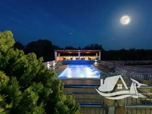 Prodej vily, Vinišće, Chorvatsko, 500 m2