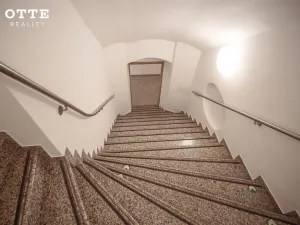 Pronájem kanceláře, Plzeň, náměstí Republiky, 247 m2