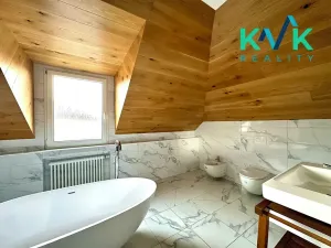 Prodej rodinného domu, Nová Role, 270 m2