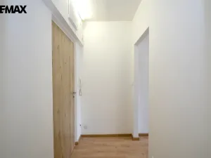 Pronájem bytu 1+1, Kroměříž, Spáčilova, 38 m2