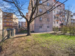 Prodej bytu 3+1, Pardubice - Zelené Předměstí, Sladkovského, 85 m2