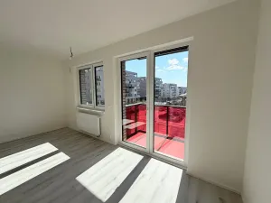 Prodej bytu 1+kk, Praha - Hloubětín, Sámská, 35 m2