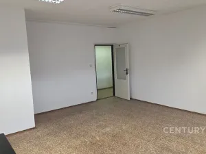 Pronájem kanceláře, Most, 86 m2