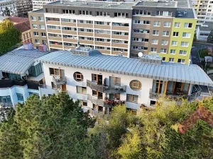 Pronájem bytu 2+kk, Praha - Žižkov, Jeseniova, 52 m2