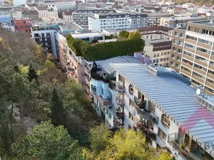 Pronájem bytu 2+kk, Praha - Žižkov, Jeseniova, 52 m2