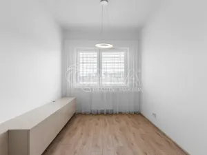 Pronájem bytu 3+kk, Praha - Hlubočepy, Fabiánové, 70 m2