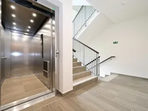 Pronájem bytu 2+kk, Praha - Třebonice, K metru, 57 m2