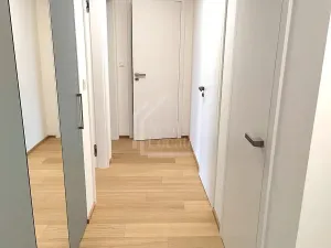 Prodej bytu 3+kk, Praha - Hrdlořezy, V třešňovce, 82 m2