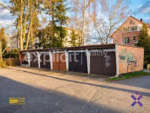 Prodej garáže, Zlín, Benešovo nábřeží, 17 m2