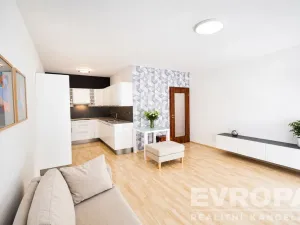 Pronájem bytu 2+kk, Praha - Háje, Jurkovičova, 53 m2