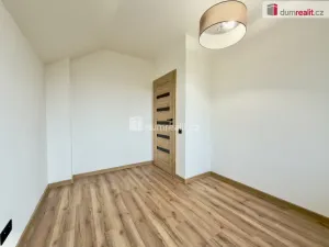 Prodej rodinného domu, Velká Jesenice, 160 m2