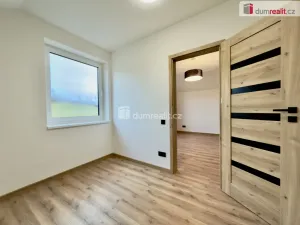 Prodej rodinného domu, Velká Jesenice, 160 m2