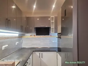 Pronájem bytu 2+kk, Praha - Černý Most, Kpt. Stránského, 44 m2