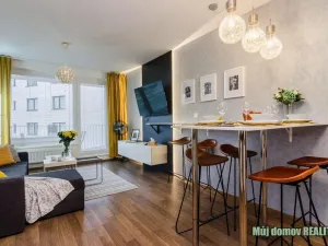 Pronájem bytu 2+kk, Praha - Střížkov, Zakšínská, 52 m2