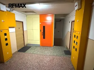 Pronájem bytu 2+kk, Břeclav, Nádražní, 43 m2