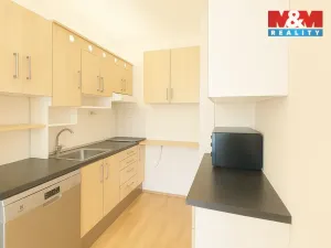 Pronájem bytu 2+kk, Kralupy nad Vltavou, sídl. U Cukrovaru, 42 m2