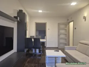 Pronájem bytu 2+kk, Praha - Kobylisy, Frýdlantská, 43 m2