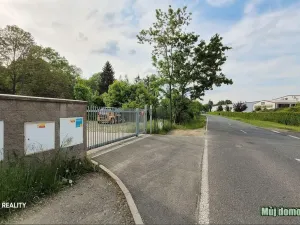 Pronájem bytu 1+kk, Praha - Uhříněves, Bečovská, 29 m2