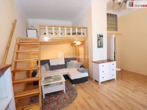 Prodej bytu 2+kk, Karlovy Vary, Krále Jiřího, 65 m2