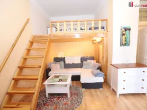 Prodej bytu 2+kk, Karlovy Vary, Krále Jiřího, 65 m2