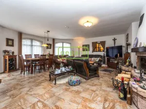 Prodej rodinného domu, Braškov, Akátová, 446 m2