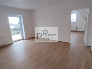 Prodej bytu 3+kk, Hevlín, 125 m2
