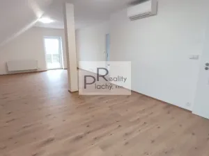 Prodej bytu 3+kk, Hevlín, 125 m2