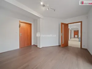 Prodej rodinného domu, Sluštice, 337 m2