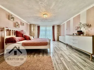 Prodej rodinného domu, Bulovka, 240 m2