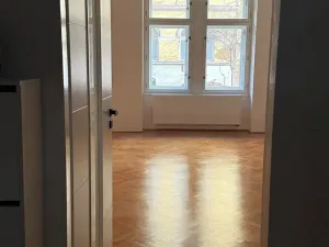 Pronájem bytu 2+kk, Praha - Vinohrady, Nitranská, 60 m2