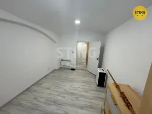 Pronájem bytu 2+1, Opava, Mírová, 40 m2