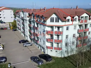 Prodej bytu 3+kk, Hustopeče, U Větrolamu, 90 m2