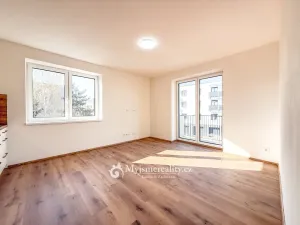 Pronájem bytu 2+kk, Znojmo, Vančurova, 48 m2