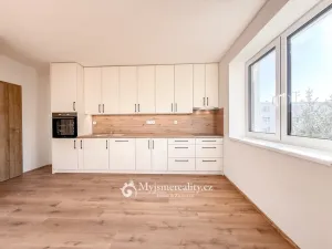 Pronájem bytu 2+kk, Znojmo, Vančurova, 48 m2