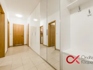 Pronájem bytu 2+kk, Říčany, Na Fialce, 66 m2