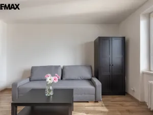 Pronájem bytu 1+1, Meziboří, Májová, 33 m2