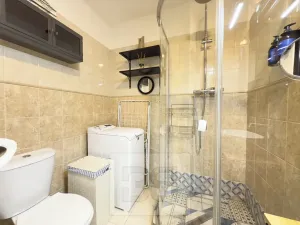 Pronájem bytu 1+1, Praha - Smíchov, Na Skalce, 35 m2