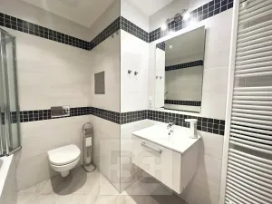 Pronájem bytu 2+kk, Praha - Horní Měcholupy, Modenská, 57 m2