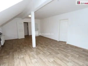 Pronájem bytu 3+1, Zádub-Závišín - Zádub, 100 m2