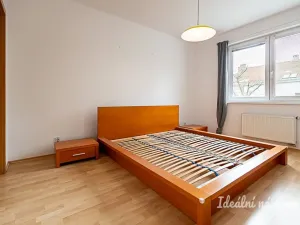 Pronájem bytu 2+kk, Praha - Strašnice, Na hroudě, 72 m2
