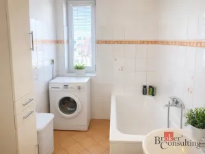 Pronájem bytu 2+kk, Hradec Králové - Kukleny, Pražská třída, 47 m2