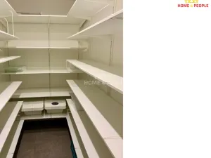 Pronájem bytu 3+1, Praha - Kamýk, Zárubova, 83 m2