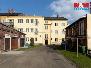 Prodej bytu 2+1, Krnov - Pod Bezručovým vrchem, Bezručova, 73 m2