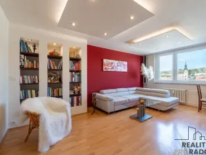 Prodej bytu 3+1, Hustopeče, Masarykovo nám., 72 m2