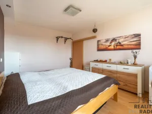 Prodej bytu 3+1, Hustopeče, Masarykovo nám., 72 m2