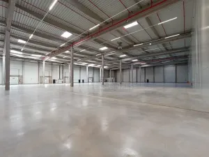 Pronájem skladu, Příšovice, 4946 m2