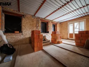 Prodej rodinného domu, Karlovy Vary, Fügnerova, 474 m2